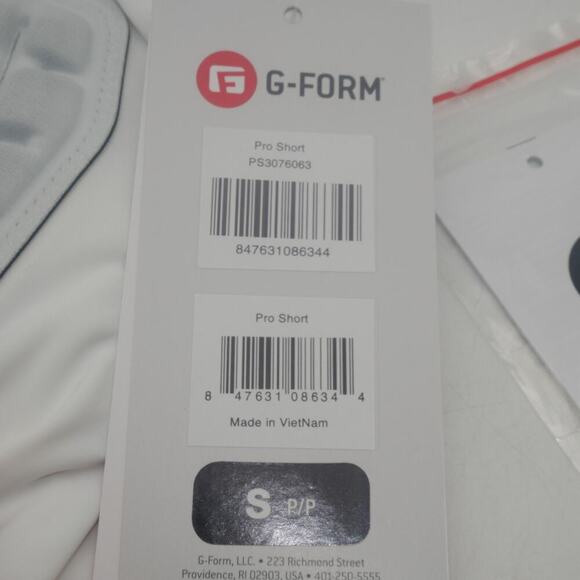 NEW G-Form EX-1 Short Liner Men's Small Protective Shorts  DISCOLORED - Picture 3 of 10